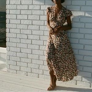 Doen Adra Dress size M like-new